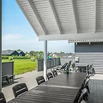 Holiday home Stunning Home In Bogense With Sauna *