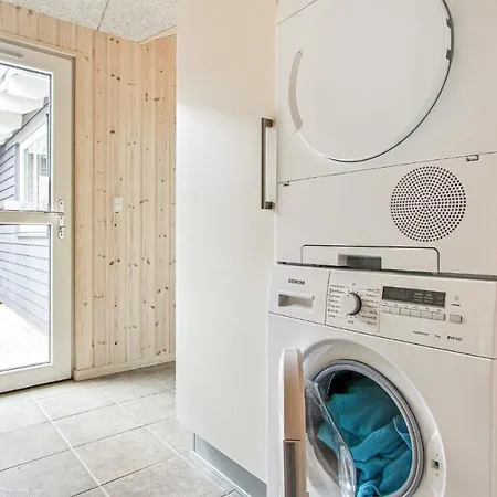Holiday home Gorgeous In With Wifi *