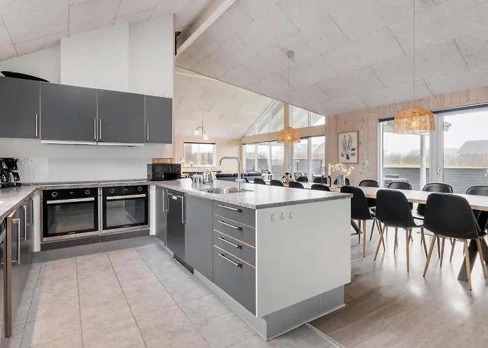 Gorgeous In With Wifi Casa vacanze Bogense